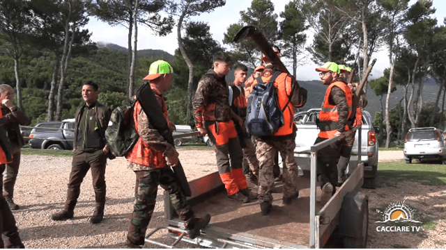 A CACCIA CON I GIOVANI
